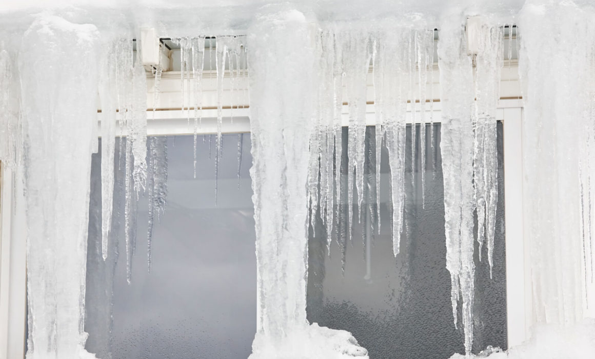 icicle-windows-on-winter-time-freeze-temperatures-PJLMF7X